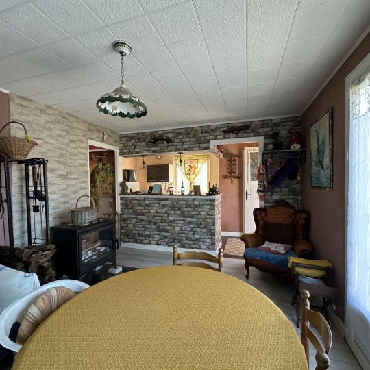  ESPACES IMMOBILIER : House | VALS-LES-BAINS (07600) | 65 m2 | 166 000 € 