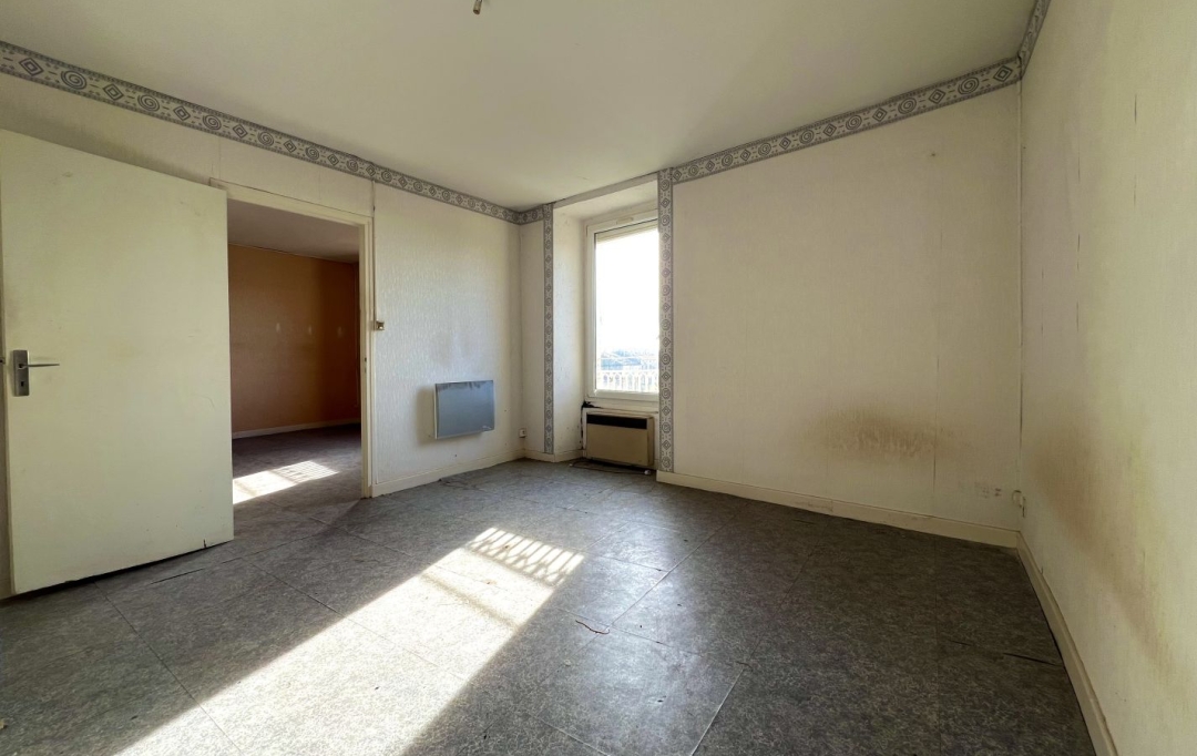 ESPACES IMMOBILIER : Appartement | AUBENAS (07200) | 59 m2 | 58 000 € 