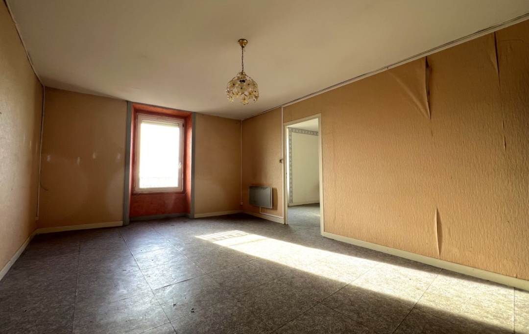 ESPACES IMMOBILIER : Appartement | AUBENAS (07200) | 59 m2 | 58 000 € 