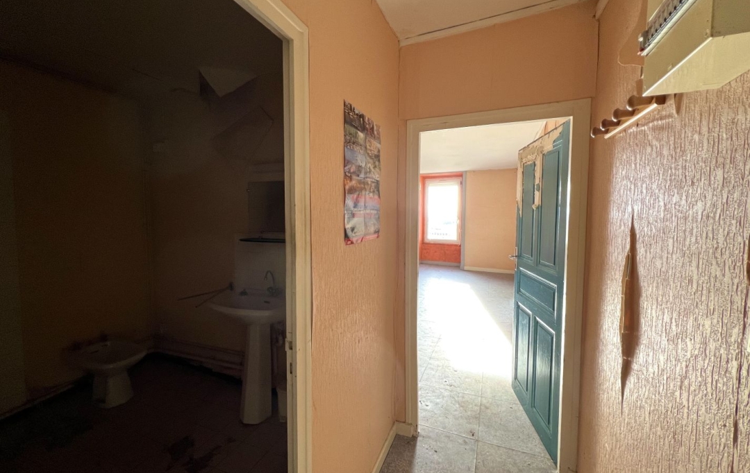 ESPACES IMMOBILIER : Appartement | AUBENAS (07200) | 59 m2 | 58 000 € 